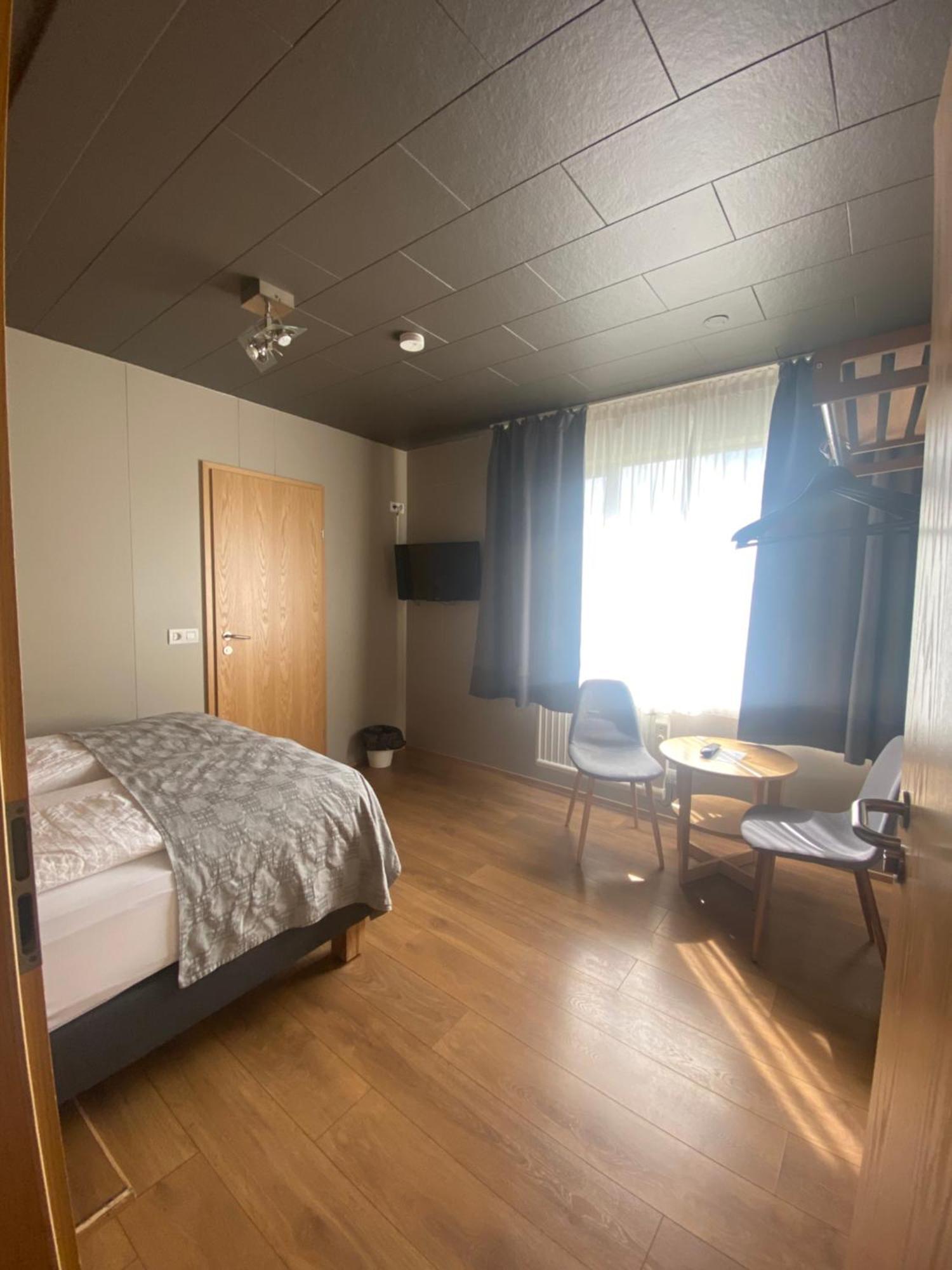 North West Restaurant & Guesthouse Vithigerthi Zewnętrze zdjęcie